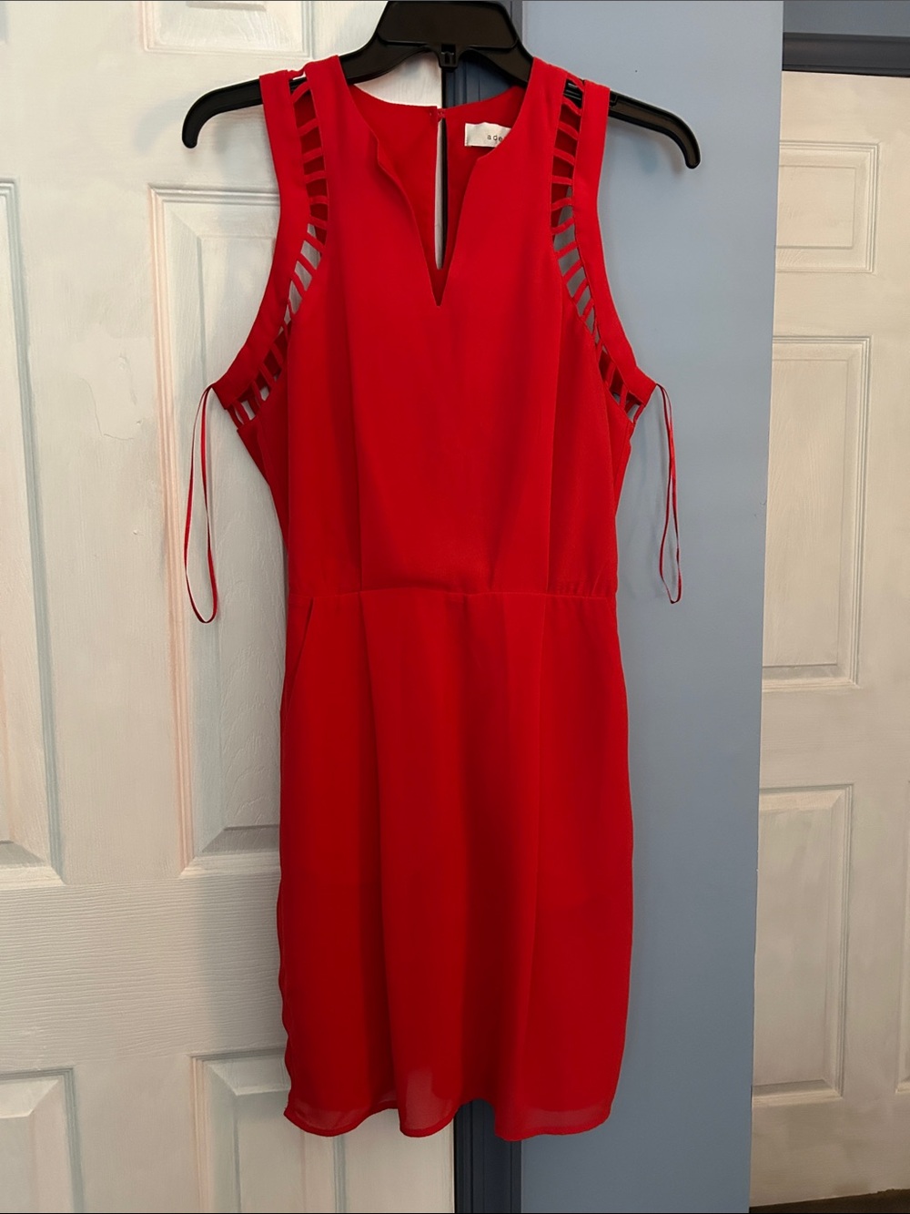 Sleeveless Red Cutout Sheath Dress